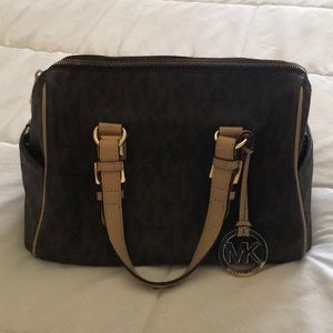 MK purse